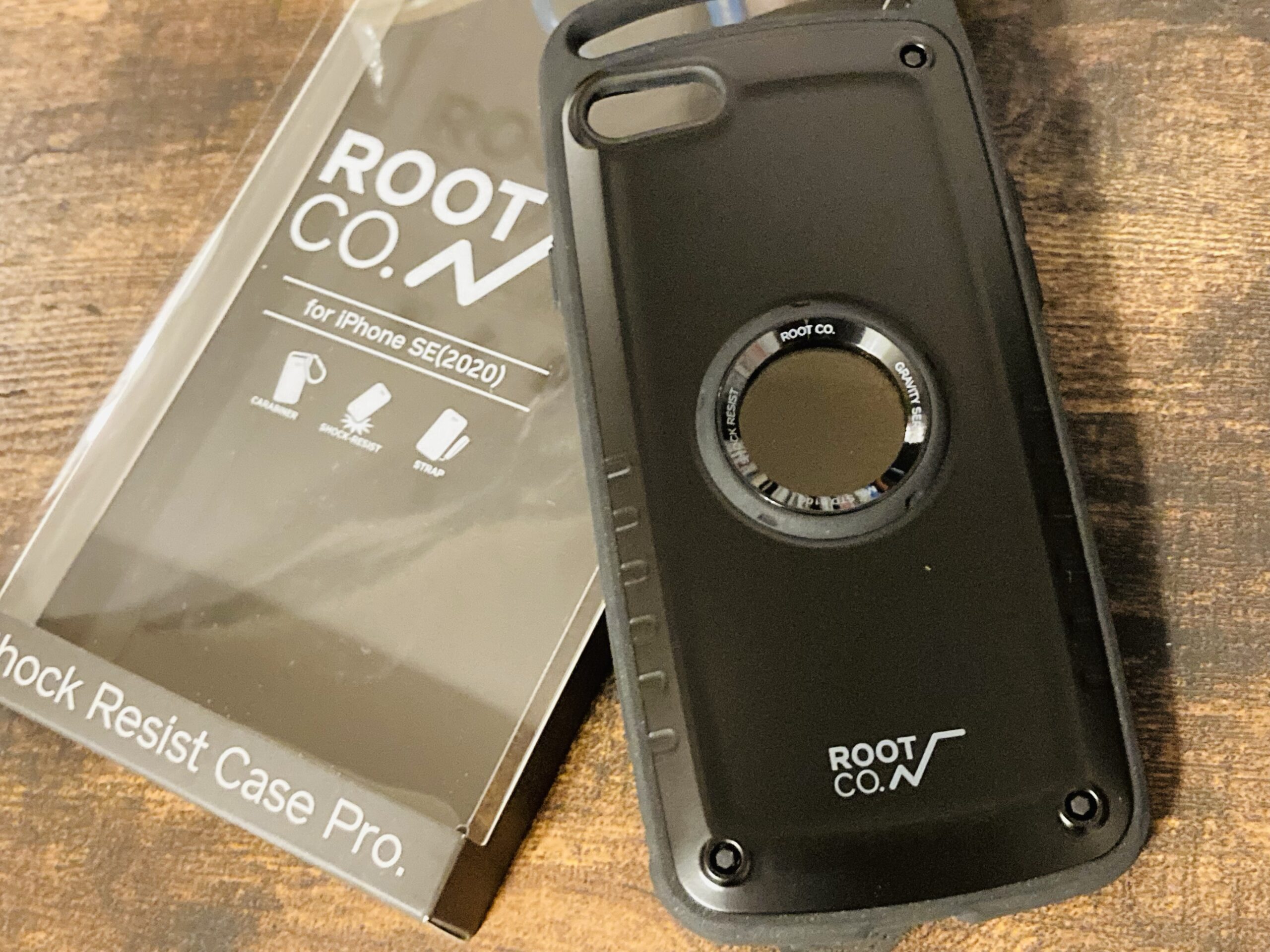 アウトドアにも普段使いにも！】「ROOT CO.」のiPhoneケースがすごい