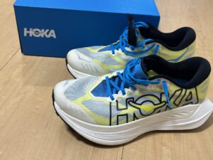 HOKA Rocket X Trail（ロケットXトレイル）のトレイルランニングシューズ